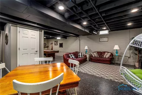 7036 Saddleback Rd, Maumee, OH 43537 photo 40
