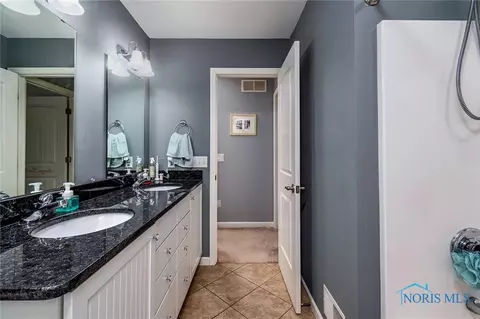 7036 Saddleback Rd, Maumee, OH 43537 photo 25