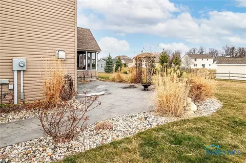 7036 Saddleback Rd, Maumee, OH 43537 photo 44