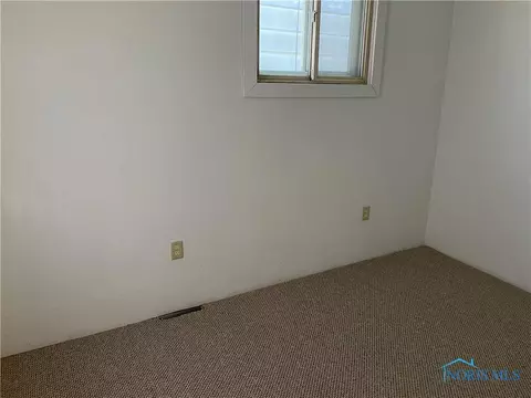342 E Park St, Toledo, OH 43608 photo 7