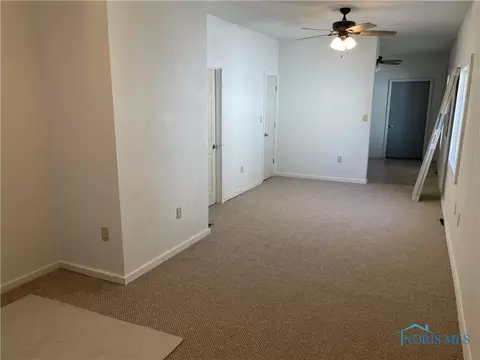 342 E Park St, Toledo, OH 43608 photo 4
