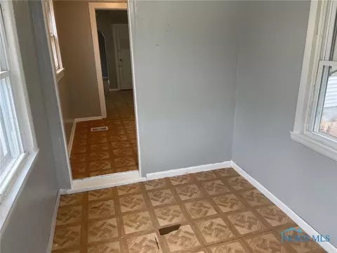 200 Elm St, Walbridge, OH 43465 photo 22