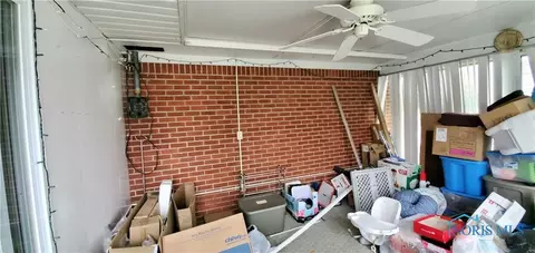 1833 E Benwick Rd, Toledo, OH 43613 photo 18