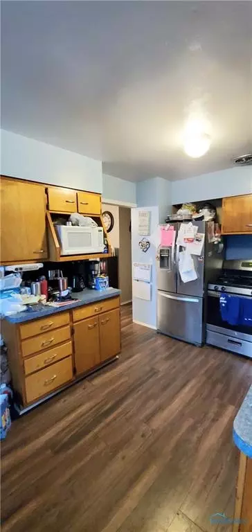 1833 E Benwick Rd, Toledo, OH 43613 photo 7