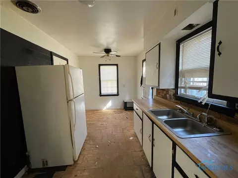 1944 Upton Ave, Toledo, OH 43607 photo 7