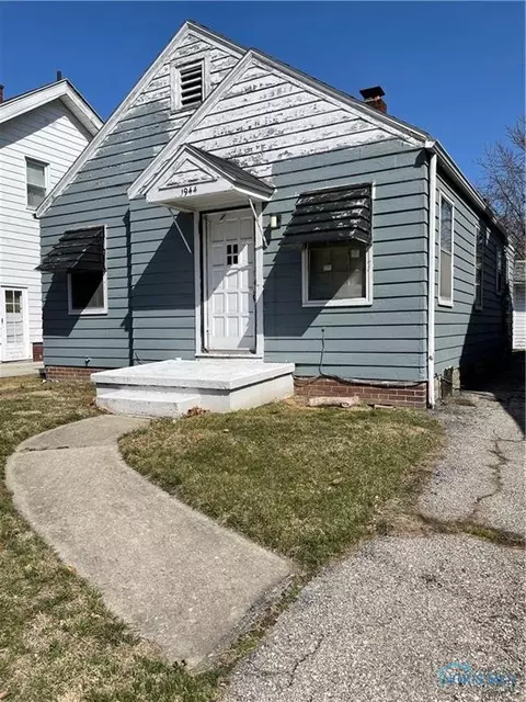 1944 Upton Ave, Toledo, OH 43607 photo 2