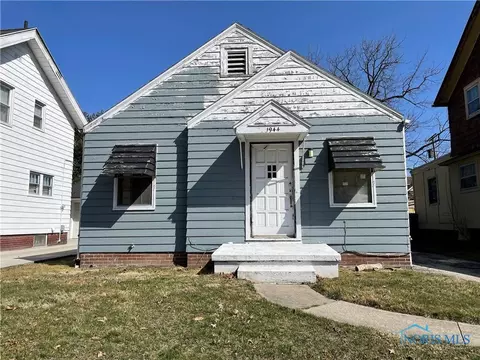 1944 Upton Ave, Toledo, OH 43607 photo 1