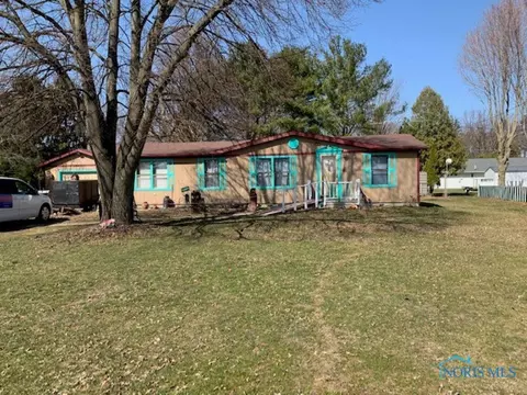 308 Willard Ct, Fayette, OH 43521 photo 1