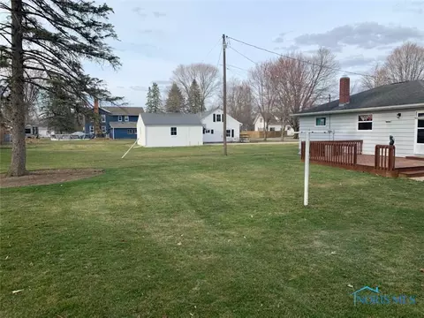 606 S Beech St, Stryker, OH 43557 photo 17