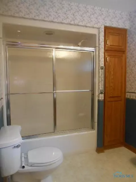 1027 E Main St, Ottawa, OH 45875 photo 14