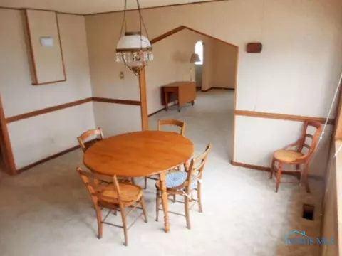 1027 E Main St, Ottawa, OH 45875 photo 6