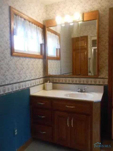 1027 E Main St, Ottawa, OH 45875 photo 15