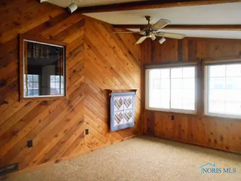 1027 E Main St, Ottawa, OH 45875 photo 8