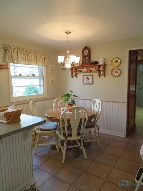 412 N Union St, Bryan, OH 43506 photo 10