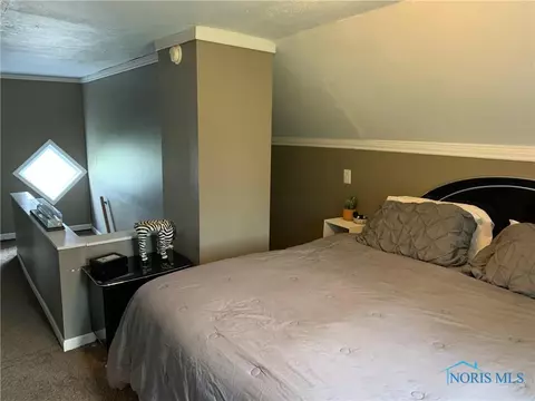 339 E High St, Bryan, OH 43506 photo 17