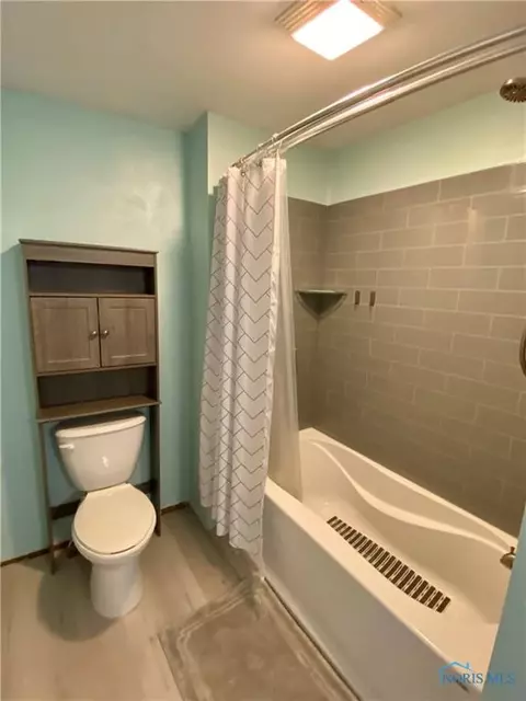 5088 County Rd E, Delta, OH 43515 photo 8