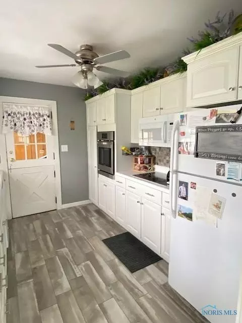768 N Cherry St, Paulding, OH 45879 photo 4