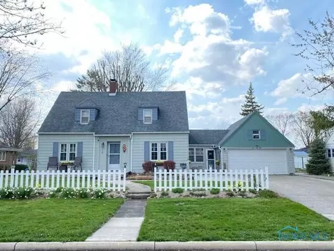768 N Cherry St, Paulding, OH 45879 photo 1