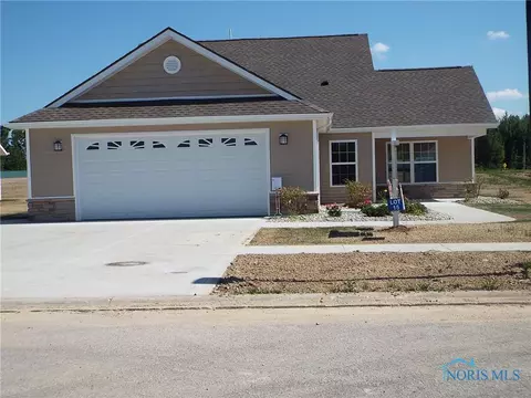 9 Cascade Ln, Delta, OH 43515 photo 1