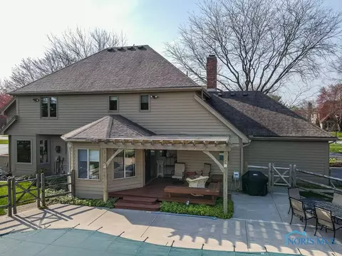 6830 Shadowcreek Dr, Maumee, OH 43537 photo 22