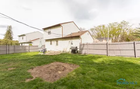 1017 Ranch Dr, Toledo, OH 43607 photo 5