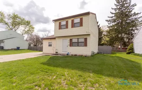 1017 Ranch Dr, Toledo, OH 43607 photo 3