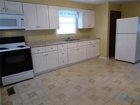 309 West St, Archbold, OH 43502 photo 6