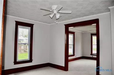 208 E Main St, Vanlue, OH 45890 photo 17