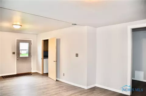 208 E Main St, Vanlue, OH 45890 photo 15