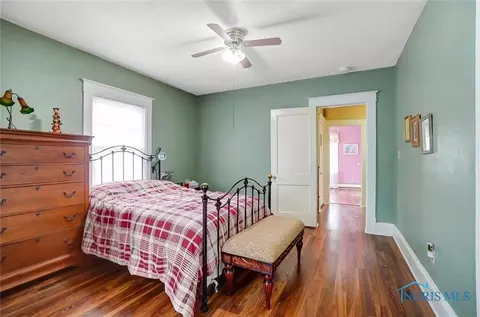 28176 E Broadway St, Walbridge, OH 43465 photo 22