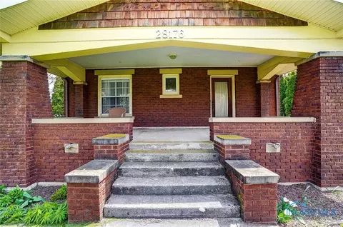 28176 E Broadway St, Walbridge, OH 43465 photo 2