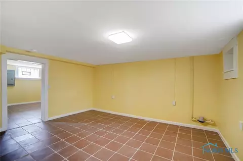 28176 E Broadway St, Walbridge, OH 43465 photo 42