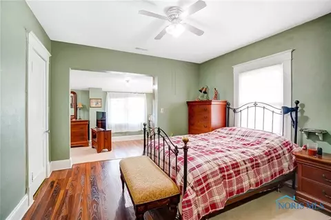 28176 E Broadway St, Walbridge, OH 43465 photo 21