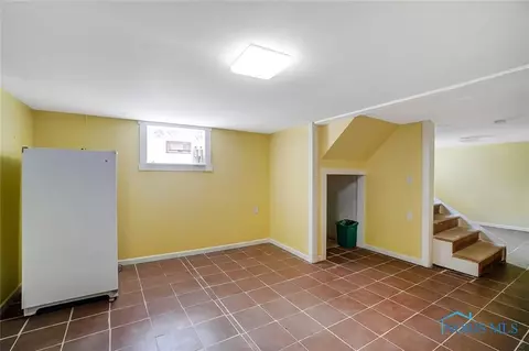 28176 E Broadway St, Walbridge, OH 43465 photo 38