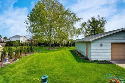 28176 E Broadway St, Walbridge, OH 43465 photo 46