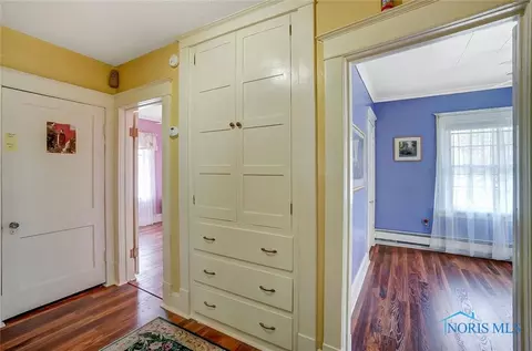 28176 E Broadway St, Walbridge, OH 43465 photo 30