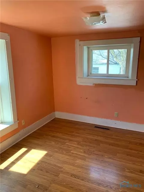 129 Enterprise St, Bryan, OH 43506 photo 8