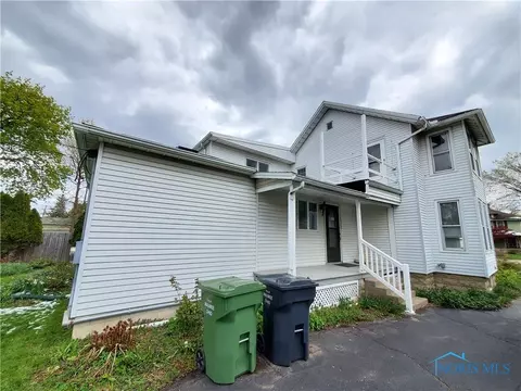 321 E Wayne St, Maumee, OH 43537 photo 8