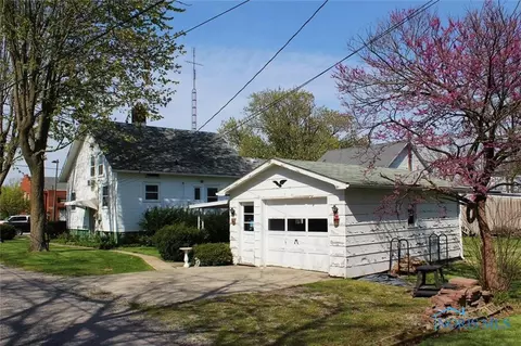 516 E Butler St, Bryan, OH 43506 photo 4