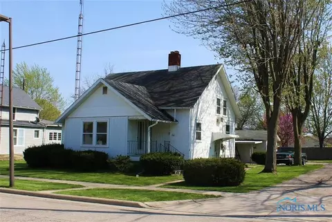 516 E Butler St, Bryan, OH 43506 photo 1