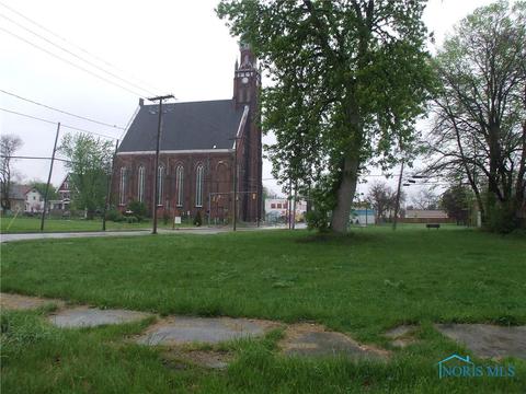 502 Junction Ave, Toledo, OH 43607 photo 1