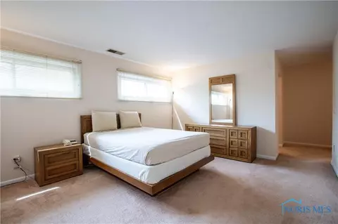 3241 Springtime Dr, Oregon, OH 43616 photo 37