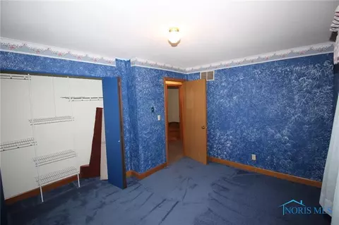 228 Barden St, Lyons, OH 43533 photo 11