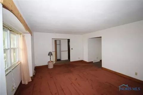 228 Barden St, Lyons, OH 43533 photo 4