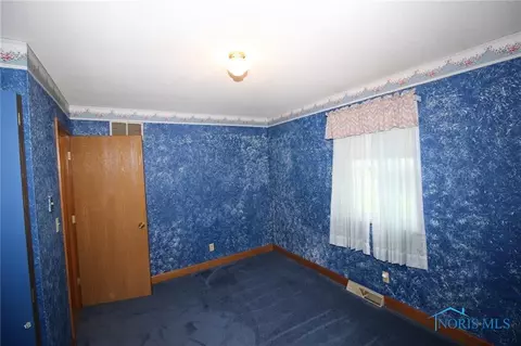 228 Barden St, Lyons, OH 43533 photo 10