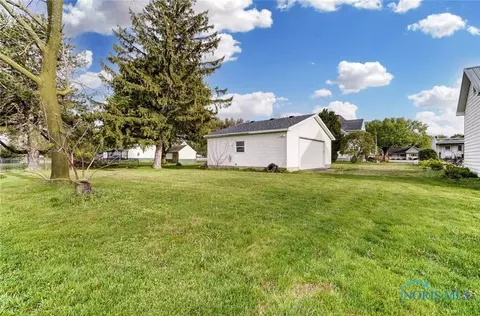 216 E Morenci St, Lyons, OH 43533 photo 15