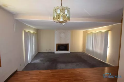 614 Brookley Blvd, Toledo, OH 43607 photo 3