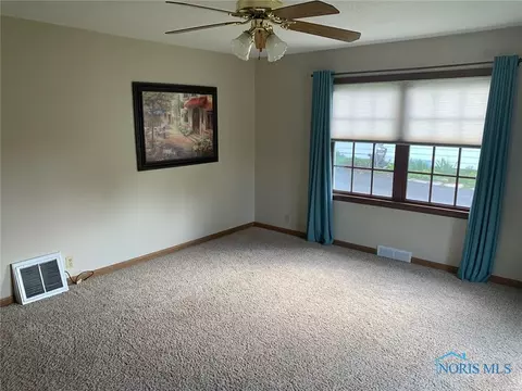 627 Center St, Bryan, OH 43506 photo 19