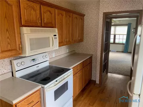 627 Center St, Bryan, OH 43506 photo 15