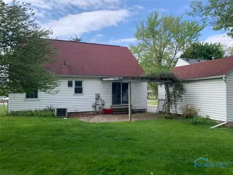 627 Center St, Bryan, OH 43506 photo 25